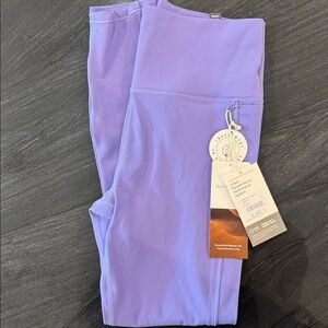 Vuori Ultra Violet Studio Pocket Leggings